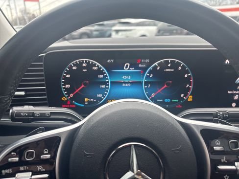 صورة السيارة