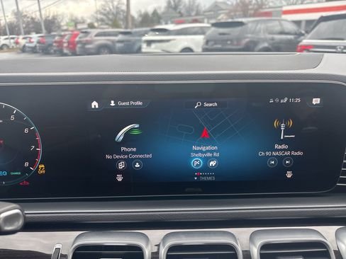 صورة السيارة