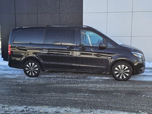 صورة السيارة