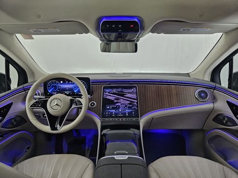 صورة السيارة