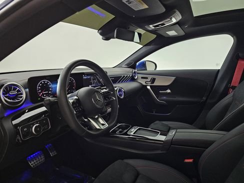 صورة السيارة