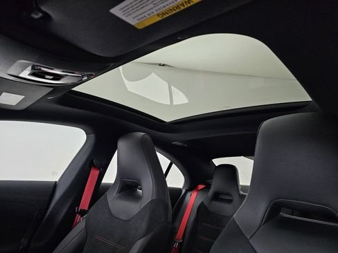 صورة السيارة