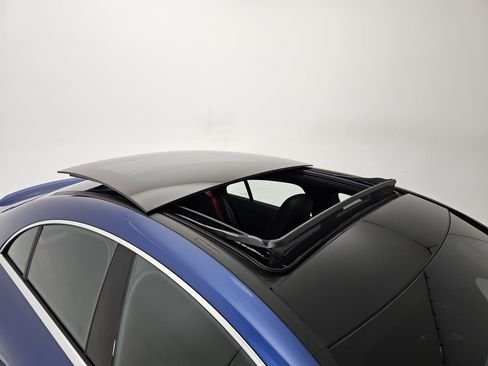 صورة السيارة