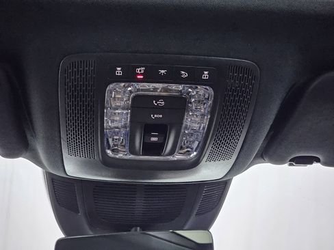 صورة السيارة