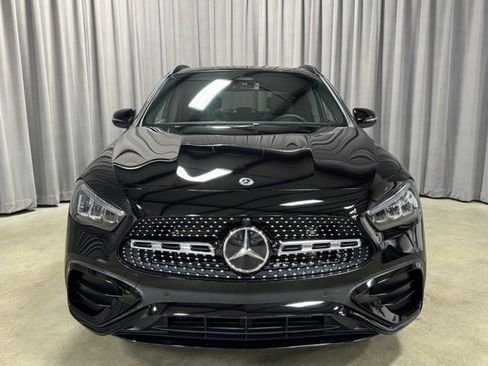 صورة السيارة