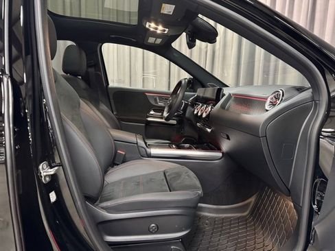 صورة السيارة