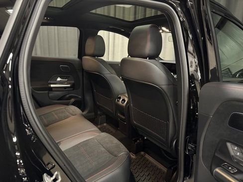 صورة السيارة