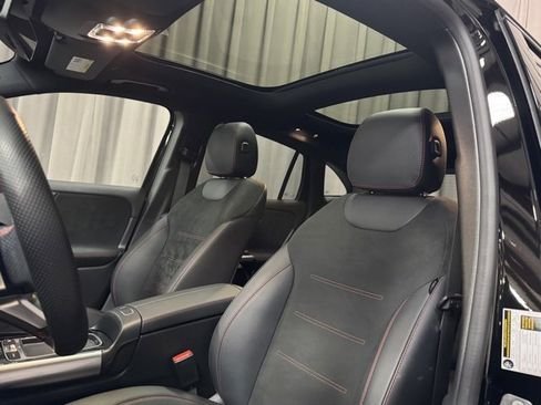 صورة السيارة