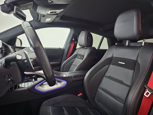 صورة السيارة