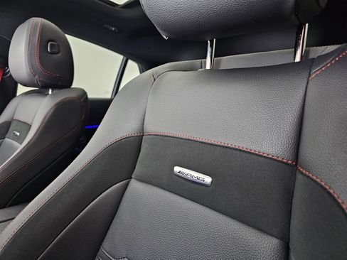 صورة السيارة