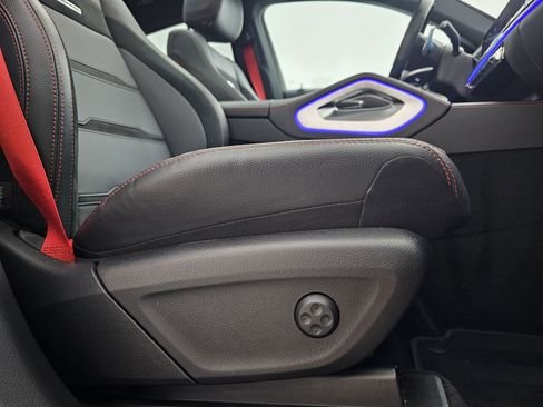 صورة السيارة