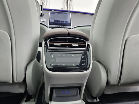 صورة السيارة