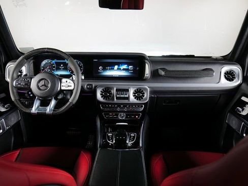 صورة السيارة