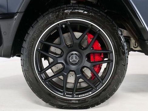 صورة السيارة