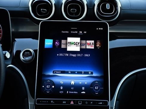 صورة السيارة