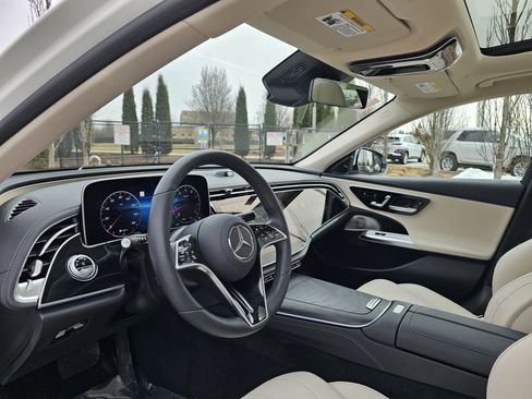 صورة السيارة