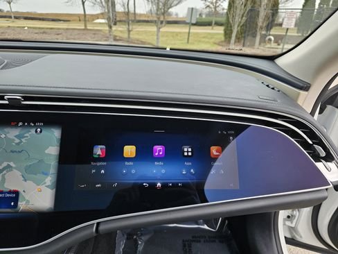 صورة السيارة