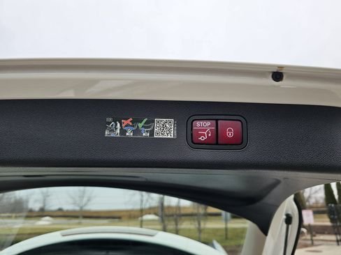 صورة السيارة