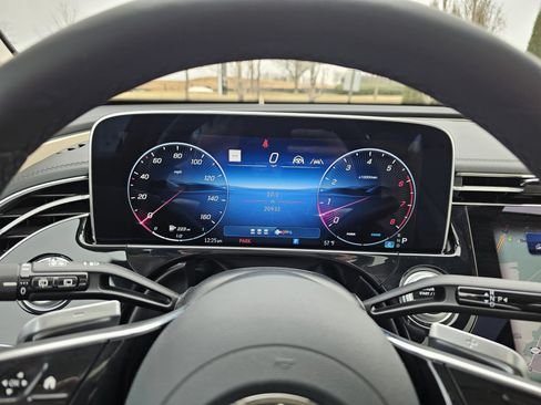 صورة السيارة