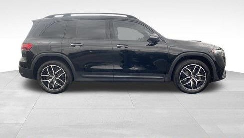 صورة السيارة