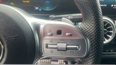 صورة السيارة