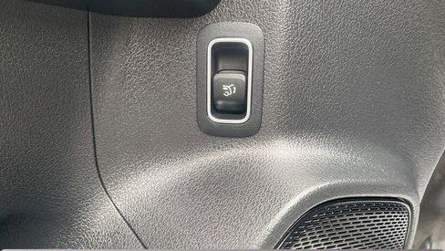 صورة السيارة