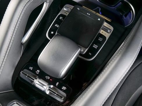 صورة السيارة