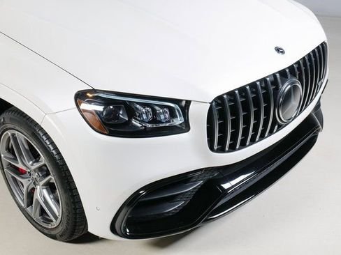 صورة السيارة