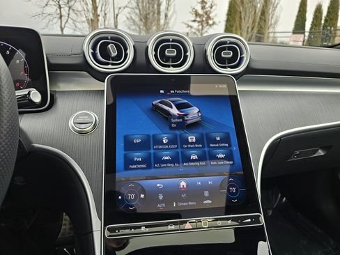 صورة السيارة