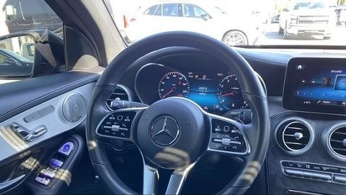 صورة السيارة