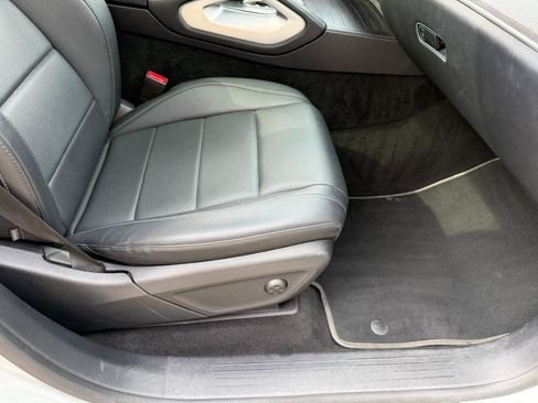 صورة السيارة