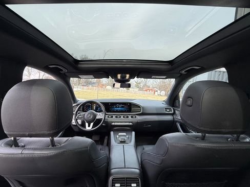 صورة السيارة