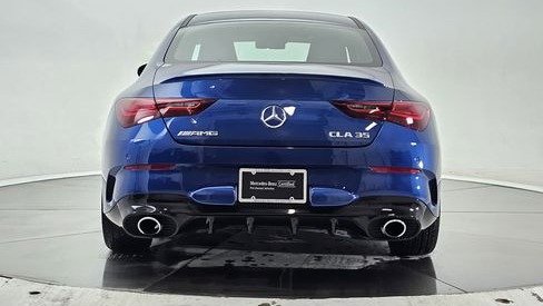 صورة السيارة