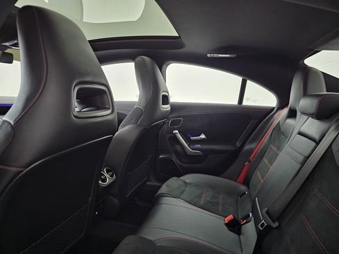 صورة السيارة