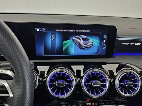 صورة السيارة