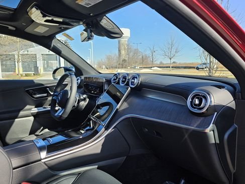 صورة السيارة