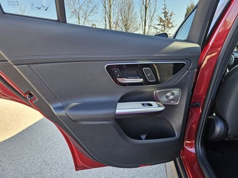 صورة السيارة