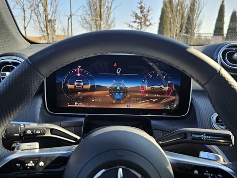 صورة السيارة