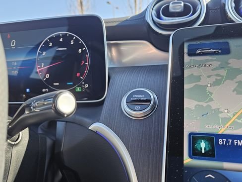 صورة السيارة