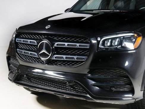 صورة السيارة