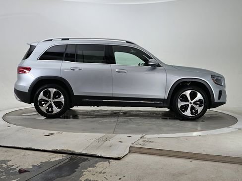 صورة السيارة