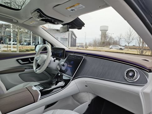 صورة السيارة