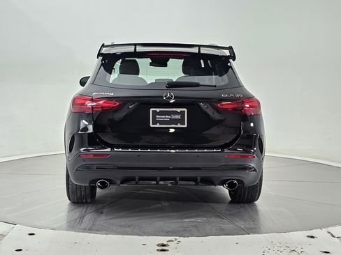 صورة السيارة