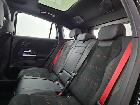 صورة السيارة