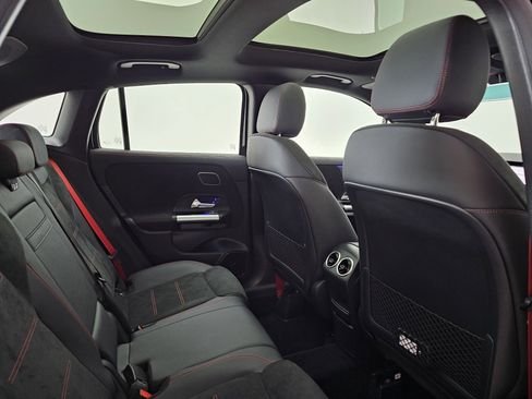 صورة السيارة