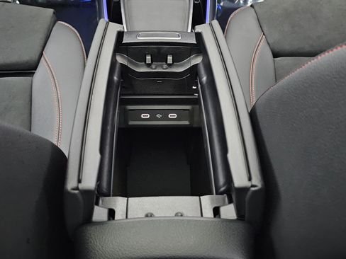 صورة السيارة