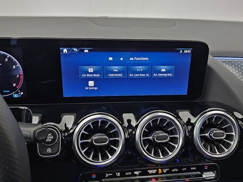 صورة السيارة