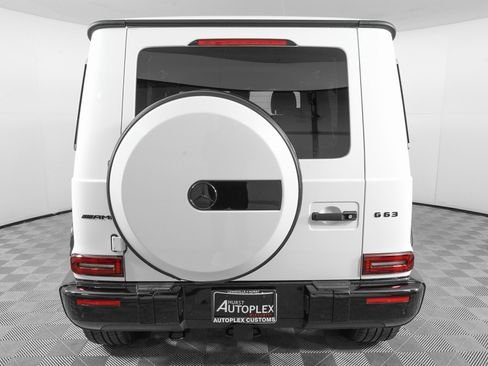 صورة السيارة