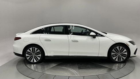 صورة السيارة