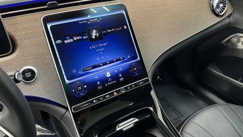 صورة السيارة